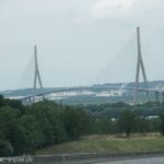 Die Pont de Normandie von weitem